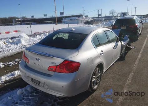 2010 Infiniti G37X z USA, uszkodzony, nr VIN JN1CV6AR1AM252688